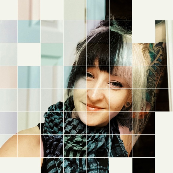 Meet your Posher, Meagan - Picture 1 of 1